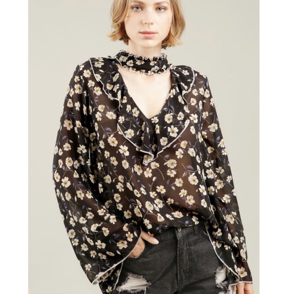 💼S-M🌕Bella Boho Peasant Bell Sleeve Top New - Picture 3 of 6